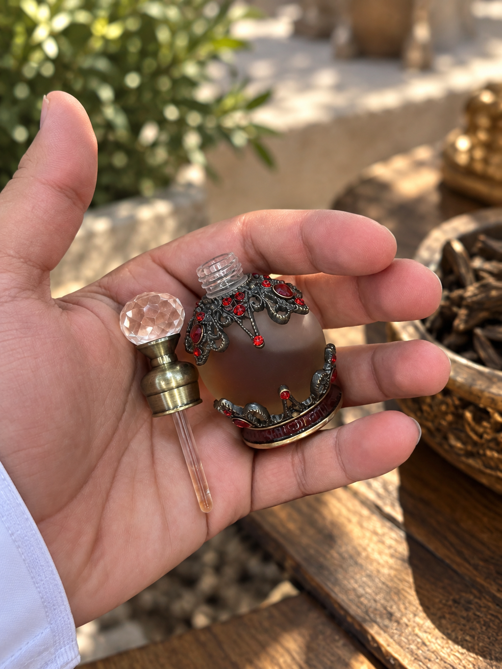 VORAH Vietnamese Oud Oil | دهن عود فيتنامي – ڤورا